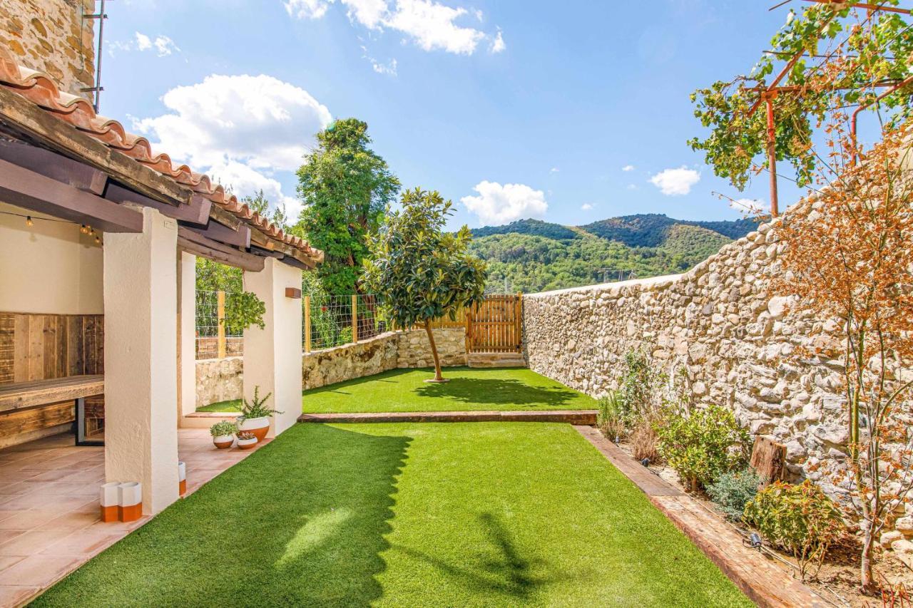 El Molino de Besalú Casa con jardín Exterior foto